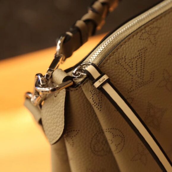 Louis Vuitton Babylone Chain BB M53913 - Image 6