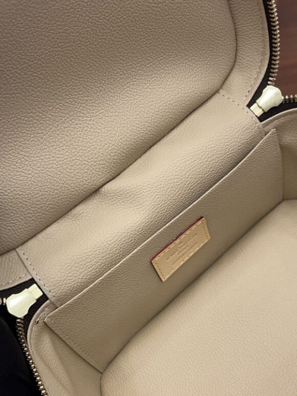 Louis Vuitton Nice Mini handbag 20cm M44495 - Image 3